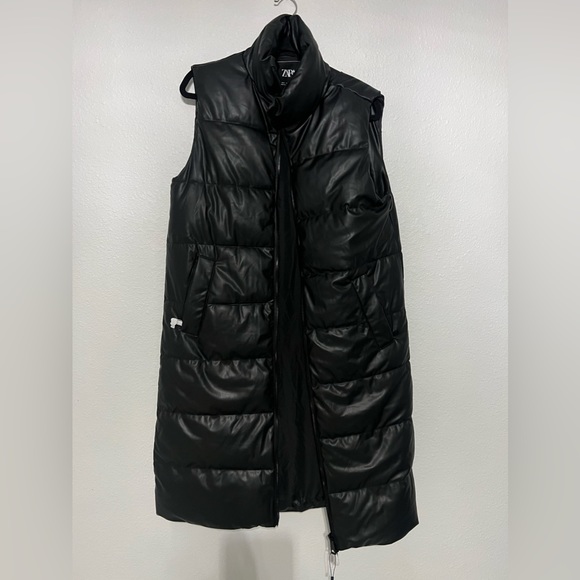 ZARA Oversize LONG HIGH NECK PUFFER BLACK VEST Size S. - Picture 2 of 6